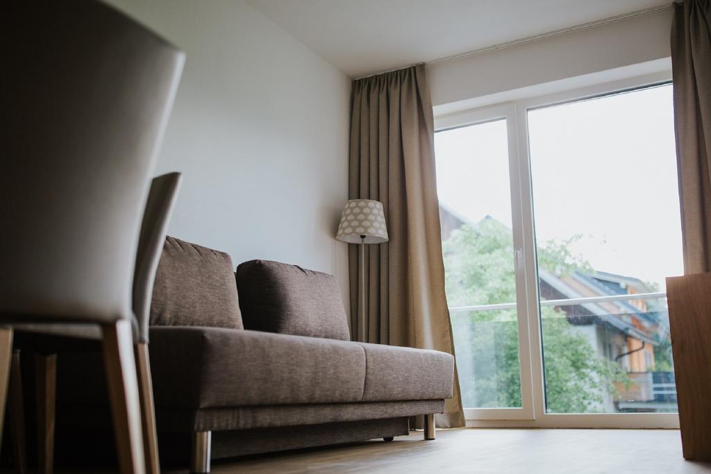 Apartmenthaus Strasswirt De Luxe Tröpolach المظهر الخارجي الصورة